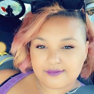 Meet your Posher, Zyna